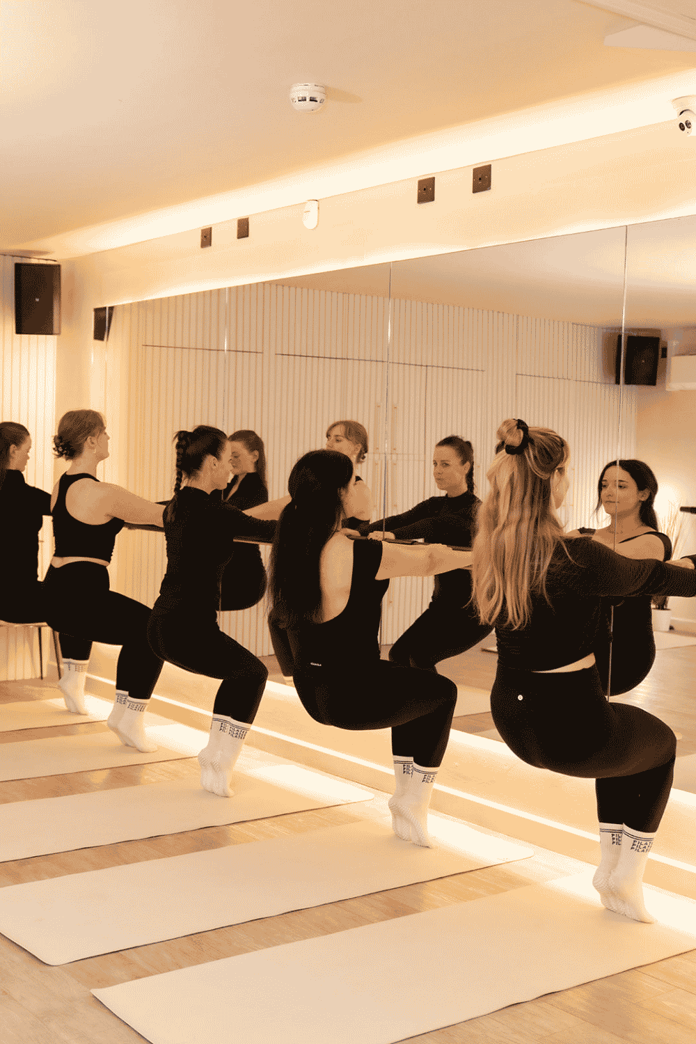 Barre class at MO Pilates