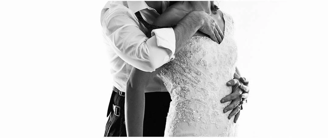 julia winter studio- boudoir-photo ~1.jpg