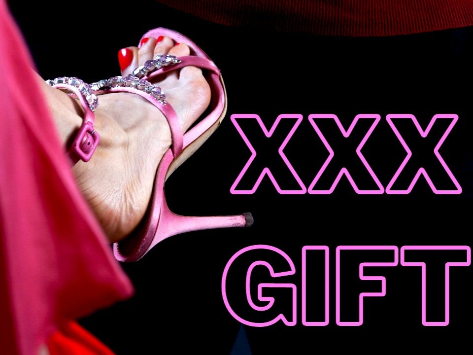 BOUDOIR NUDE PHOTO LONDON