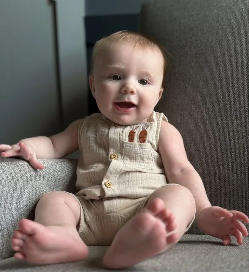 Infant photographer near Tomball, Texas.