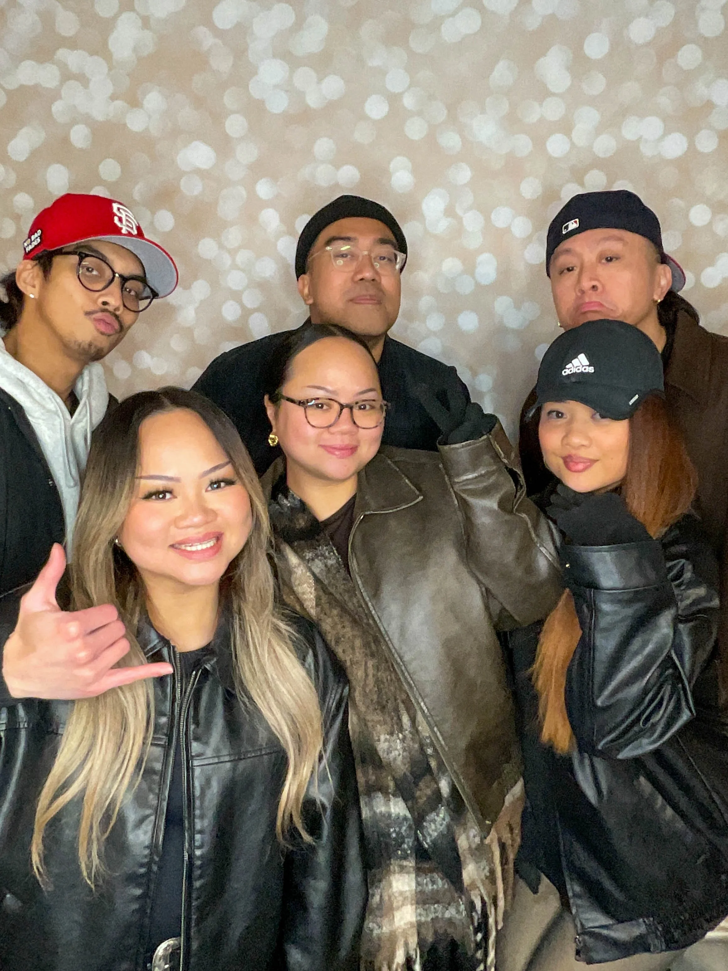 20251231_223917412christmas part photo edit 2_.jpg