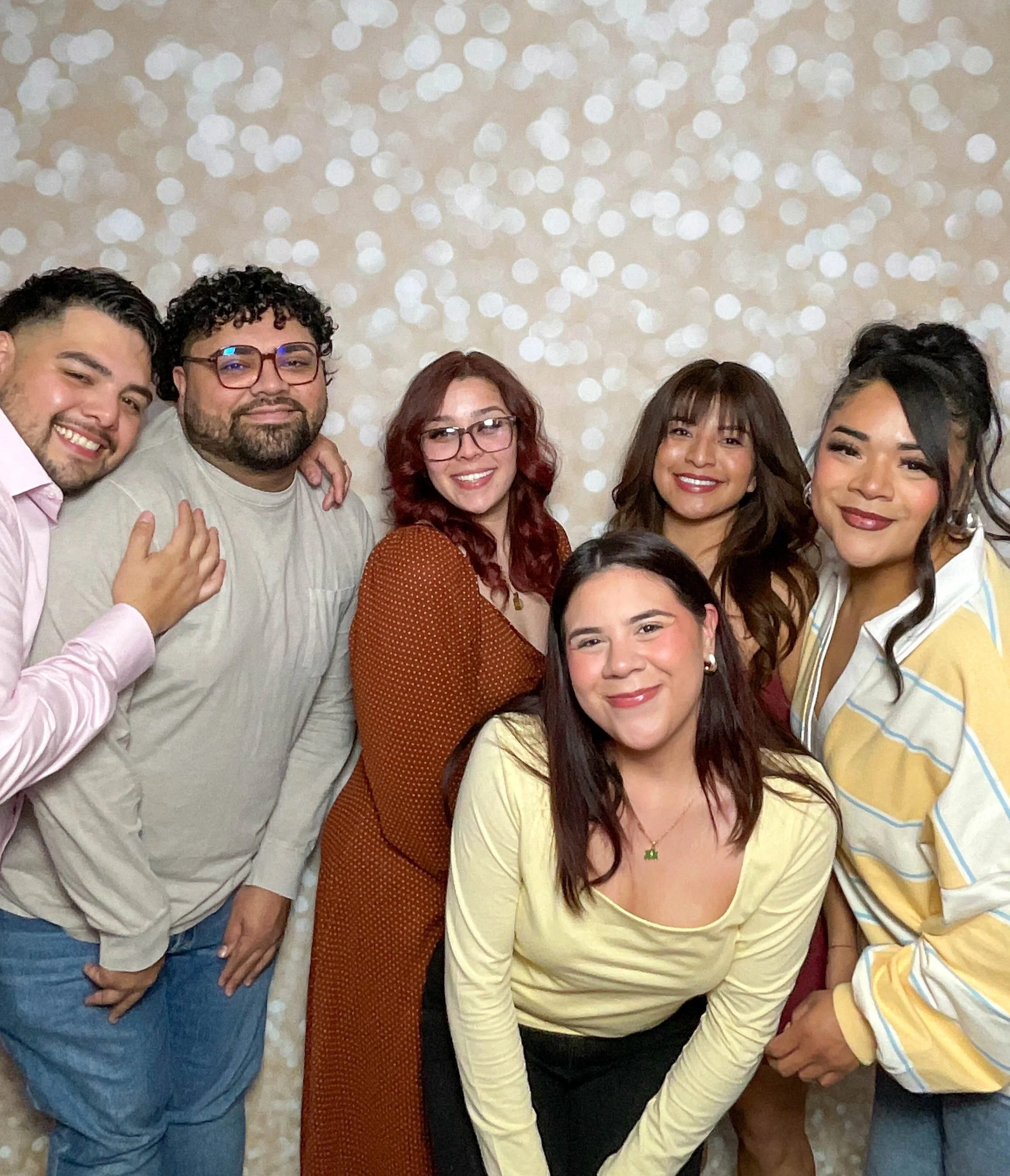 20260221_191337173christmas part photo edit 2_.jpg