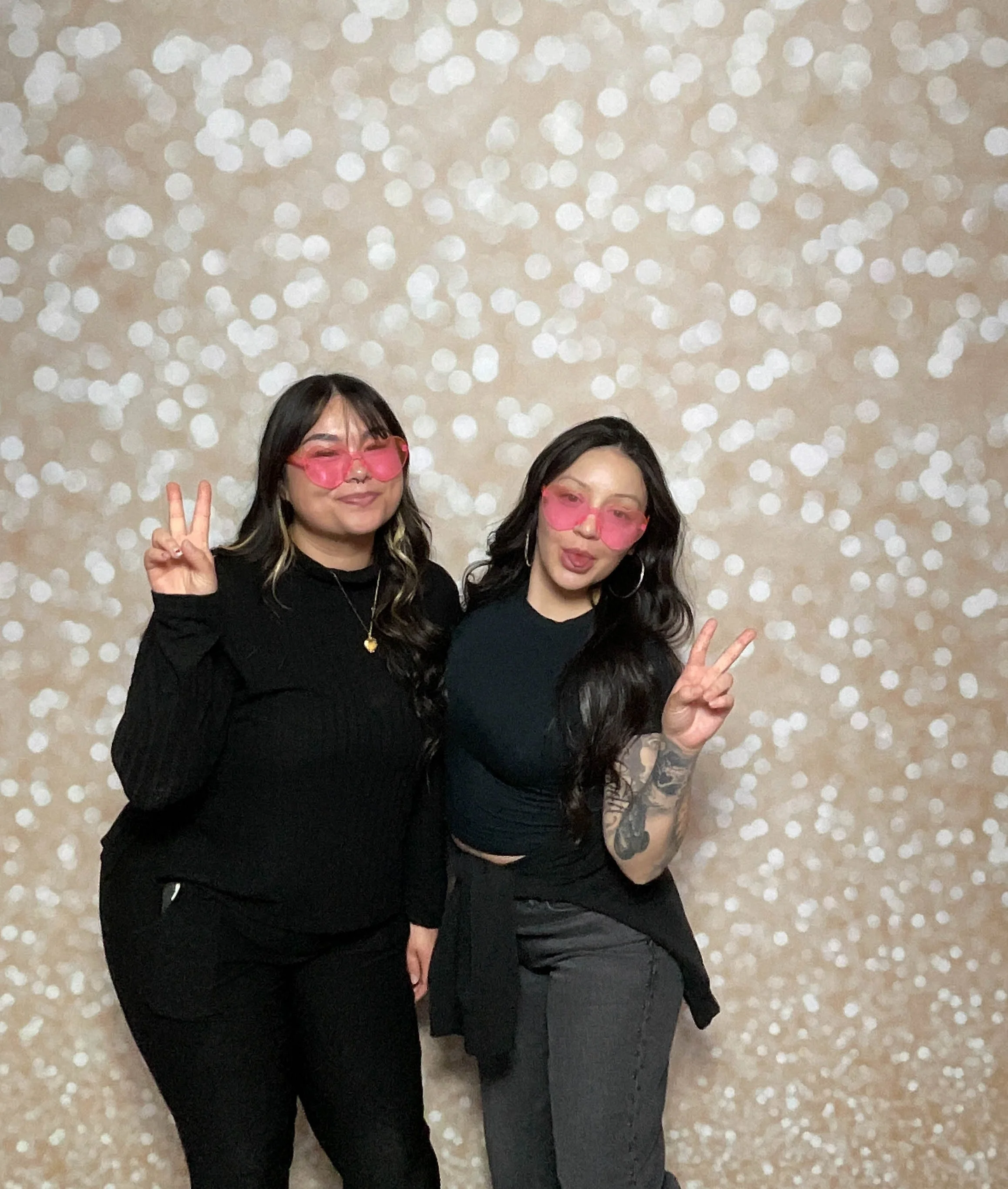 20260221_202124161christmas part photo edit 2_.jpg