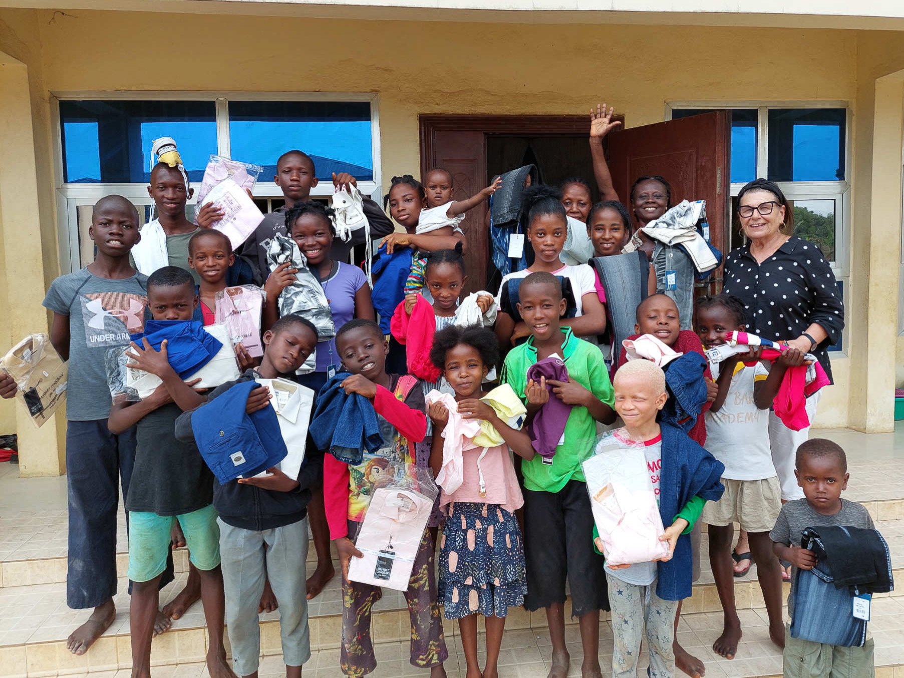 Reverend-Themi-Sierra-Leone-Paradise-4-Kids_13.jpg