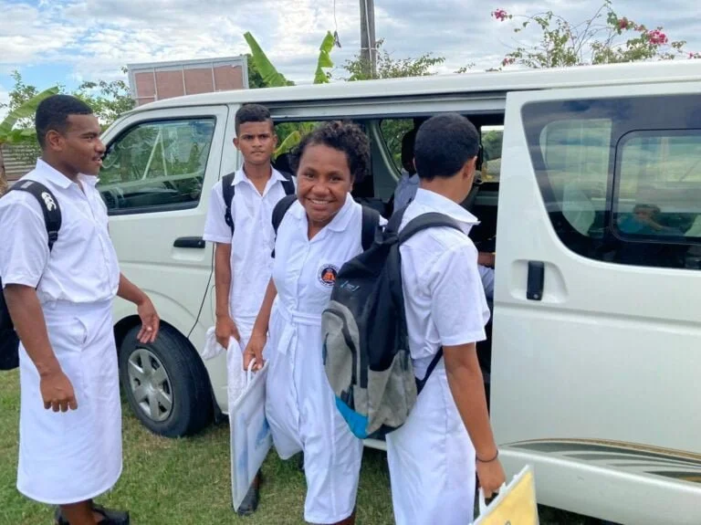 Children-Arriving-To-School-In-The-New-Van-Orphan-Education-Fiji-Paradise-4-Kids.jpg