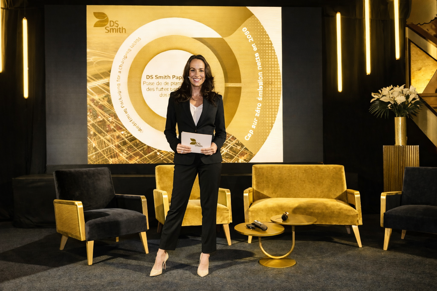 Karine Lima, coach, Présentatrice, animatrice, journaliste, formation osez votre voix, prise de parole, communication, en public, en visioconférence, en réunion, médias, formation osez votre voix.