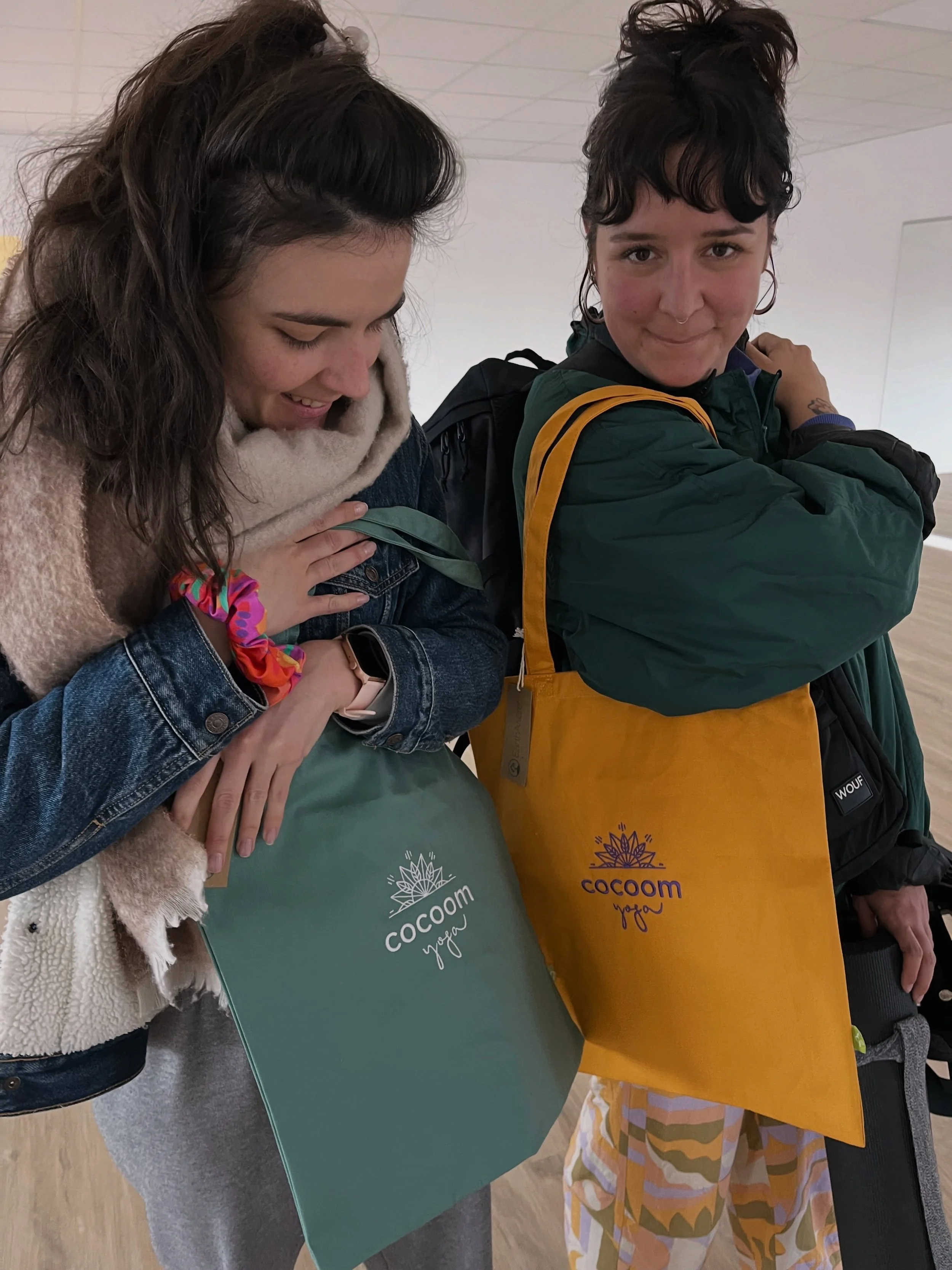 Des sacs pleins de Good vibes pour emporter la nature et le soleil avec soi 💛