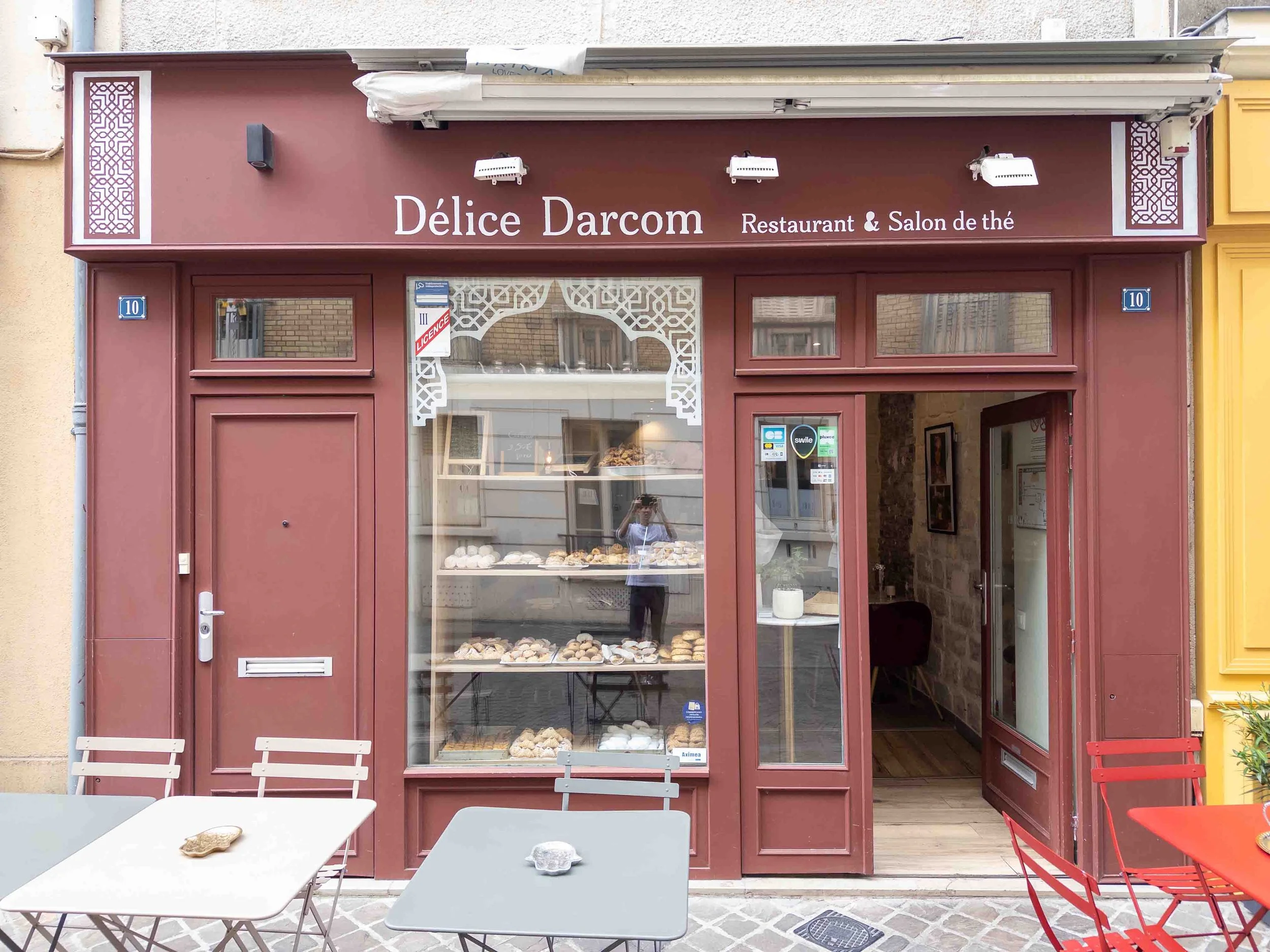 Design & Peinture storefront restaurant marocain 1.jpg