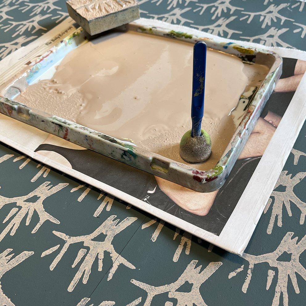 roots.lino.jpg
