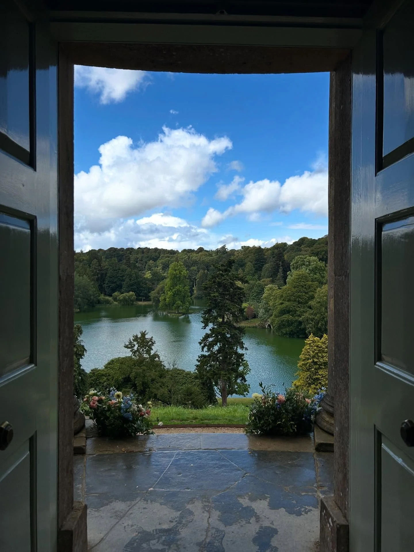 What a joy to play for a beautiful wedding today at the Temple of Apollo, Stourhead 🌿✨ The rain held off just in time, and the gardens were lusciously green &mdash; the perfect backdrop for such a special celebration. Congratulations to the happy co