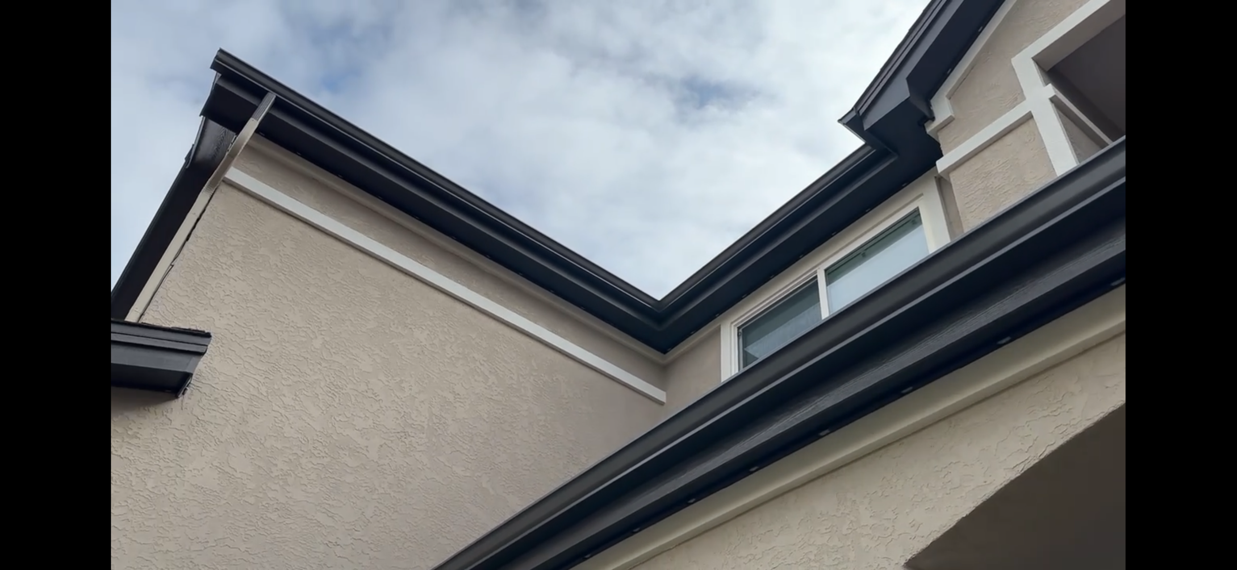 DayHouse_Hidden Track.PNG