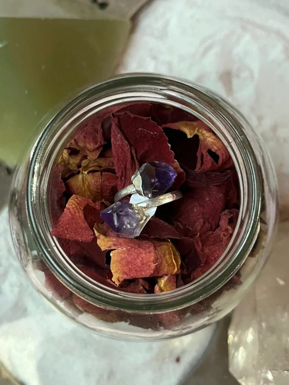 anillo piedra doble en bruto