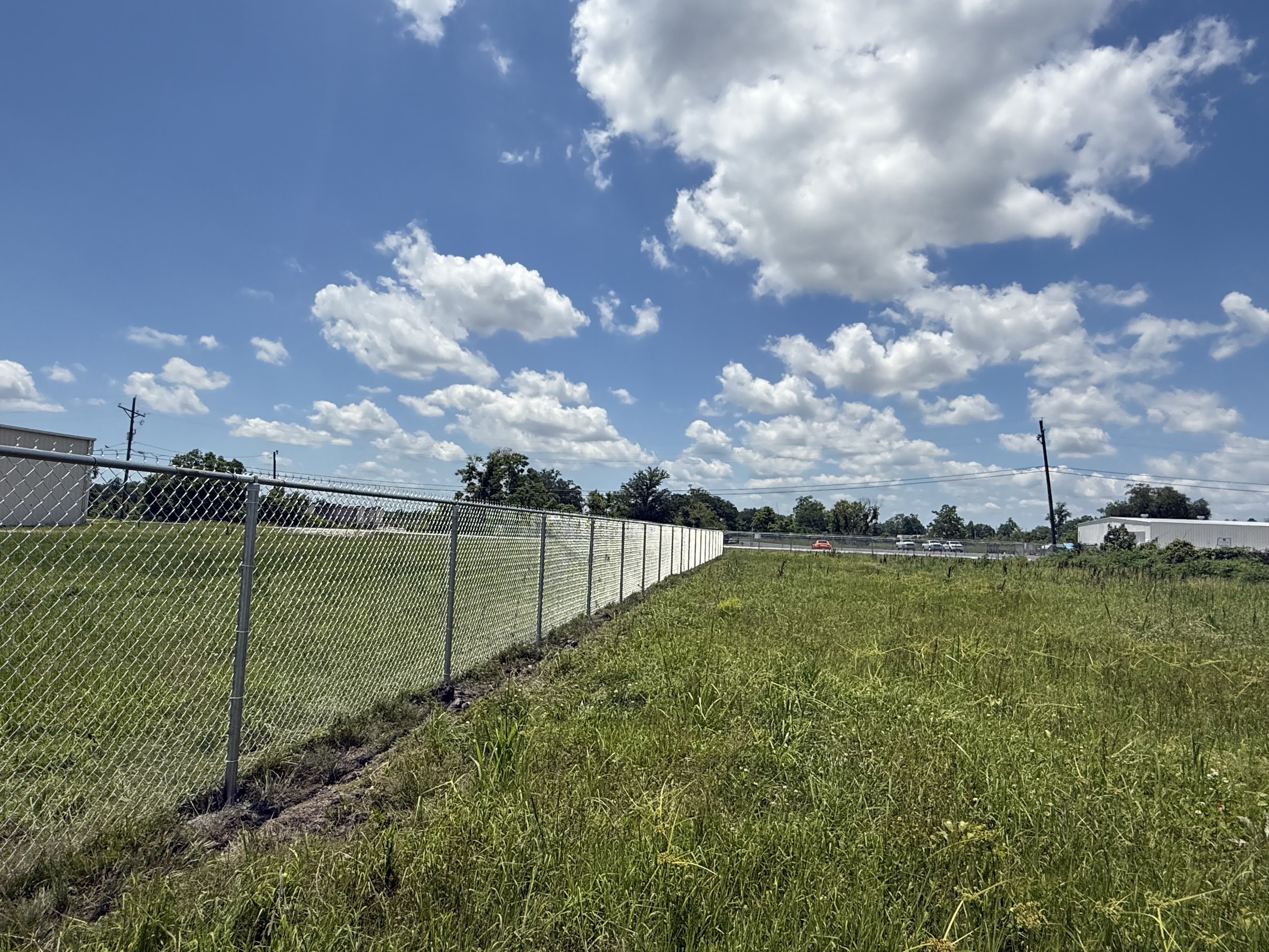 Commercial chainlink fence installation prairieville Louisiana