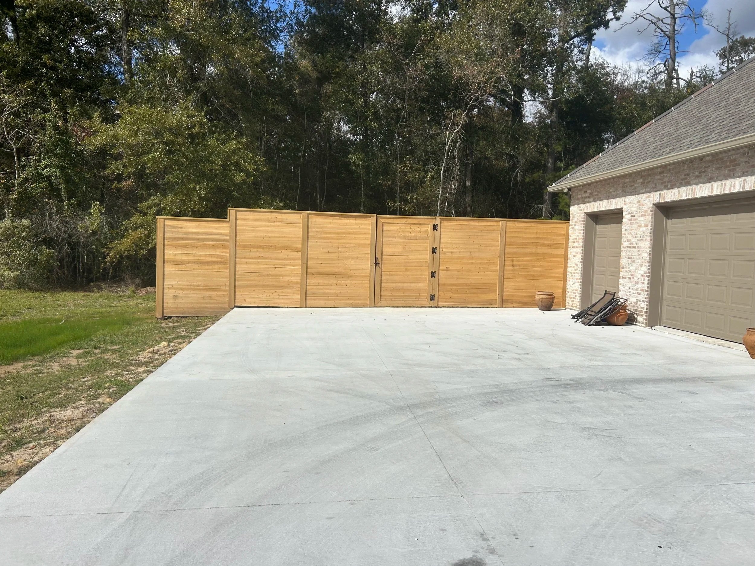 Horizontal fence installation baton rouge louisiana