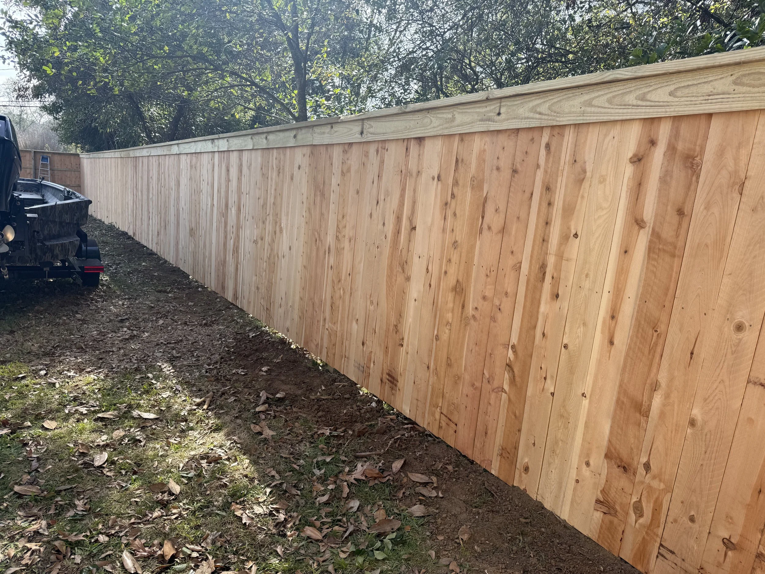 8ft Cedar privacy fence installation in Baton Rouge LA