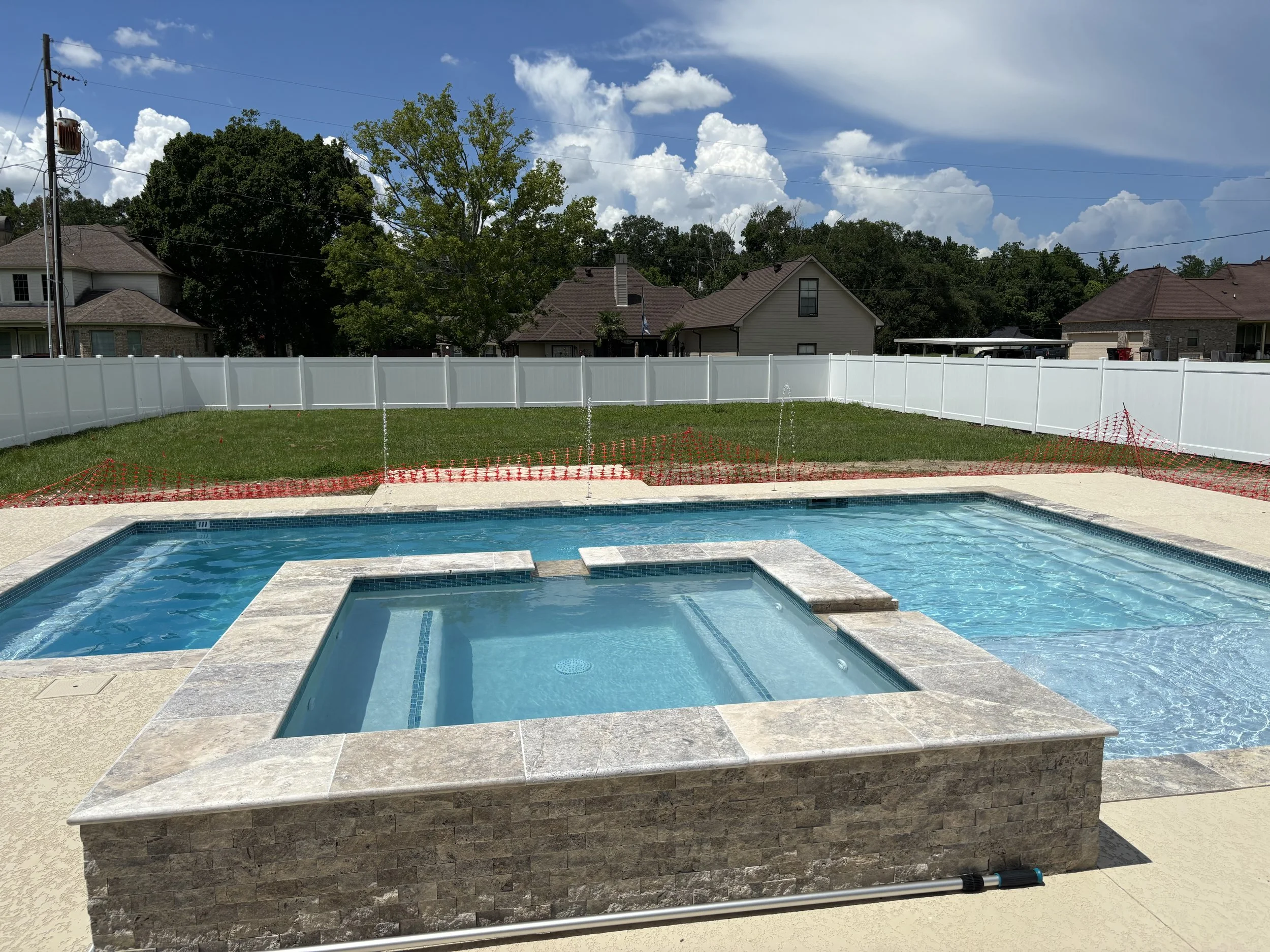 Vinyl privacy fence installed for residential property in Gonzales LA
