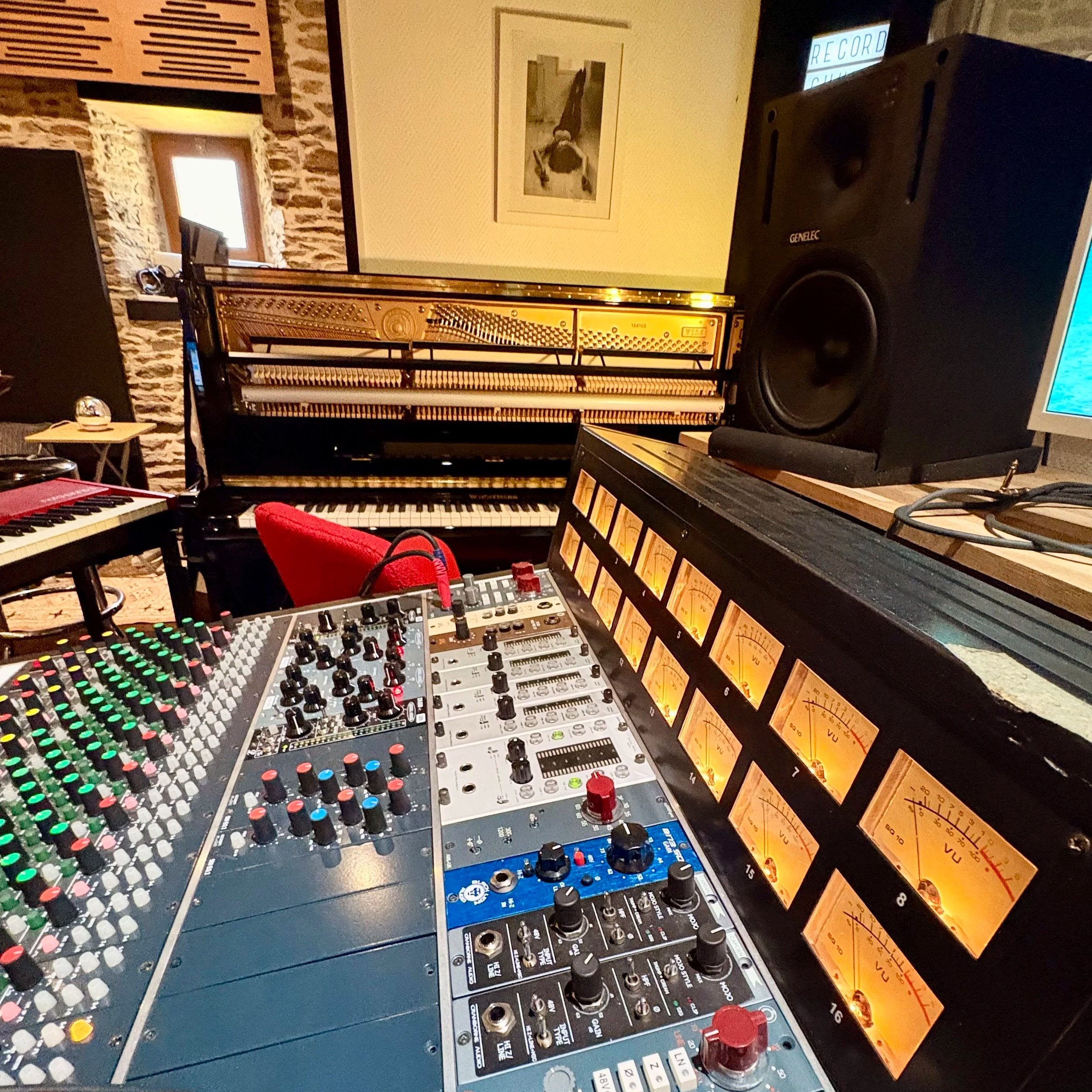 Control-room Indelible recording studio - France Saint-Lô (50)