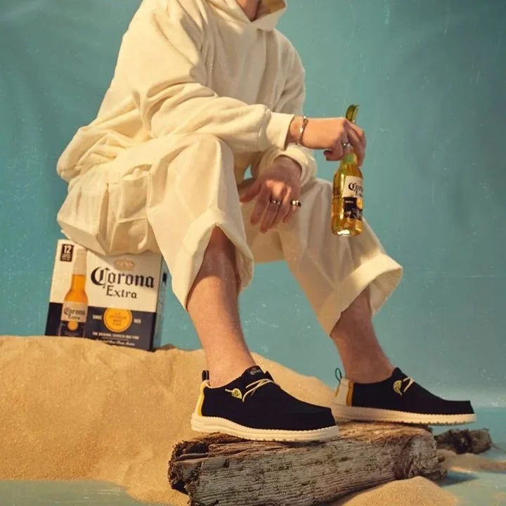 Corona | Hey Dude