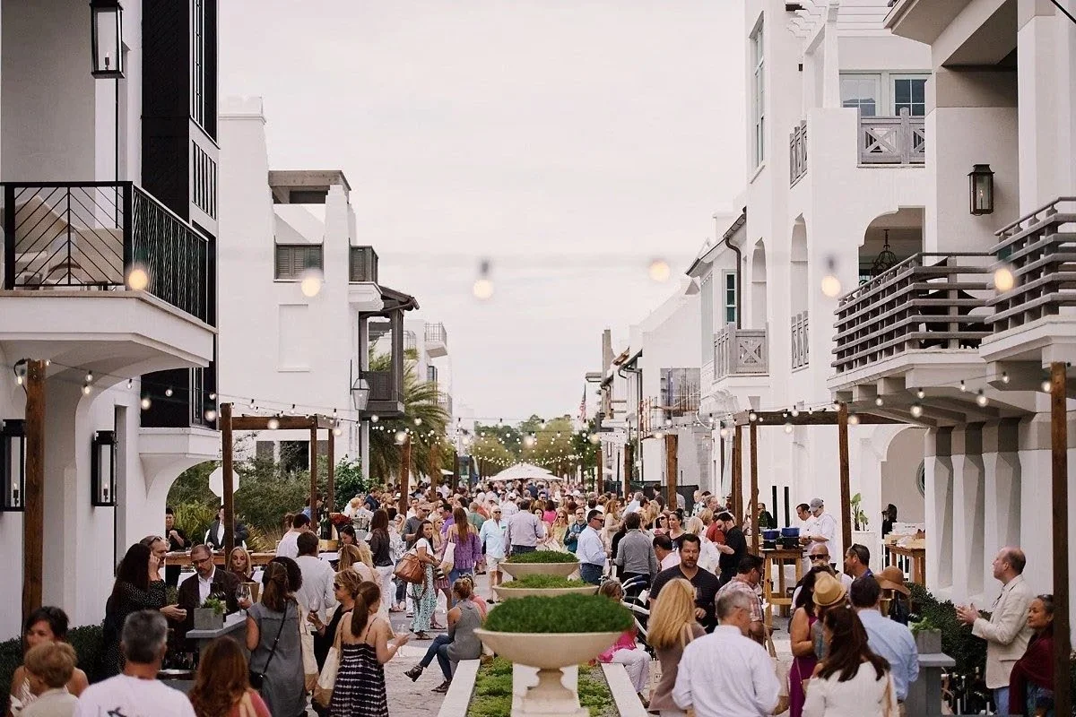 Differentiation: How Small Cities Compete in a Crowded Tourism Market