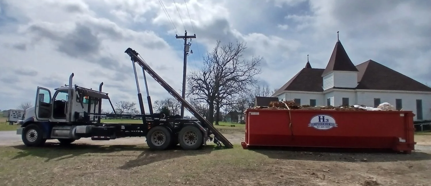 H3 Dumpster Rentals located in Boyd, Texas. Serving Wise and surrounding counties and the DFW Metroplex.