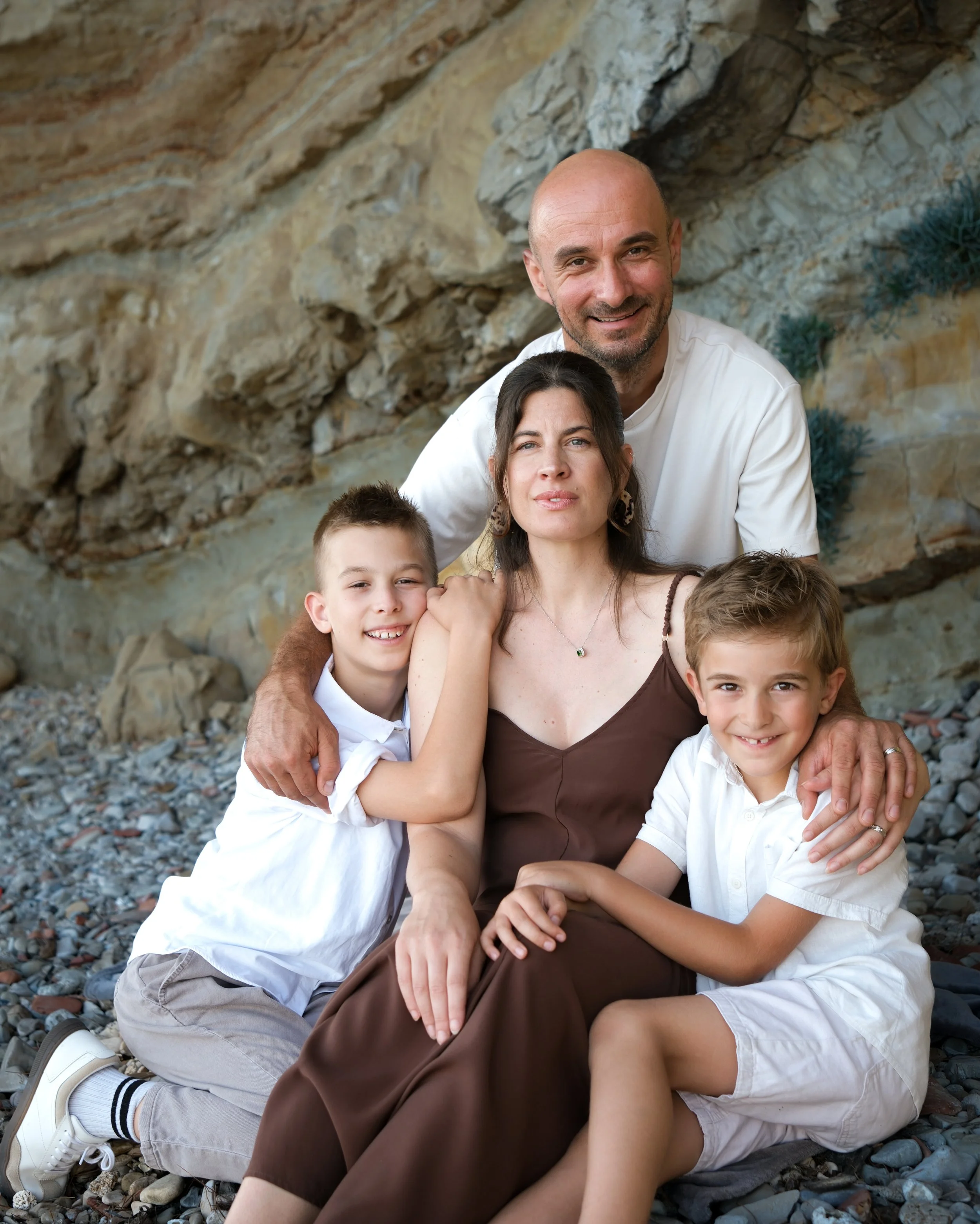 family photoshoot in Zadar with natural and relaxed style