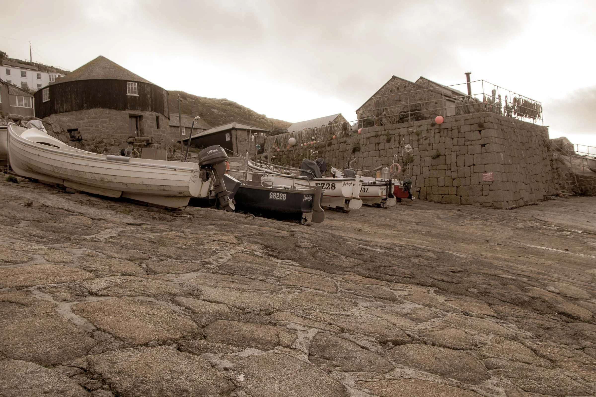 sennan-cove-round-house-lowena-studios.jpg