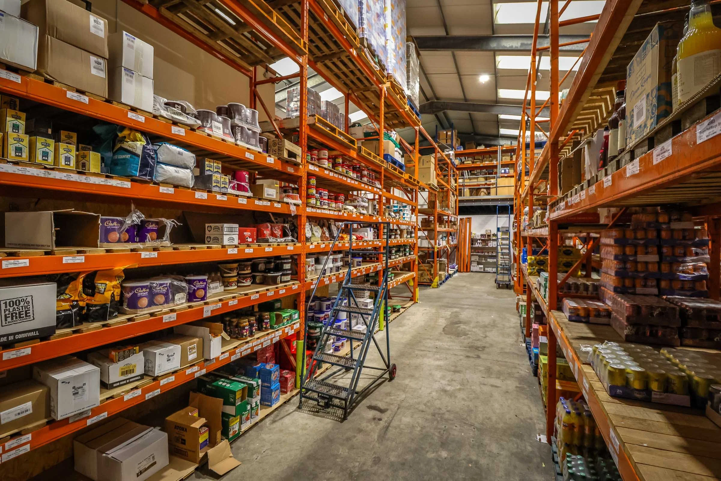 warehouse4-lowena-studios.jpg