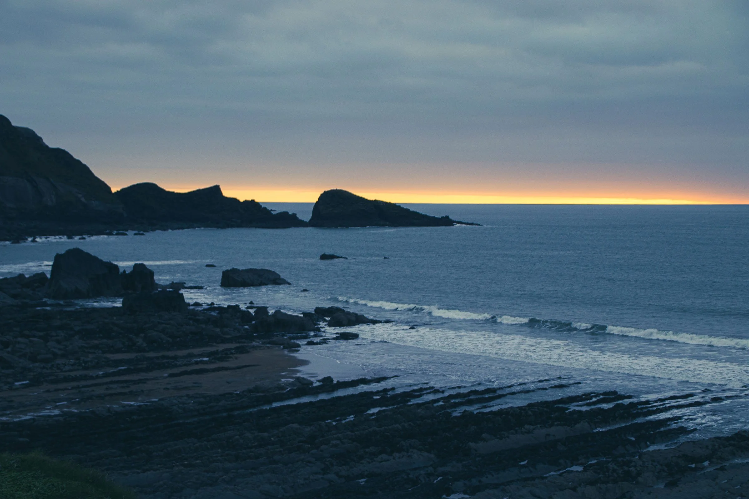 welcombe-beach-lowena-studios.jpg