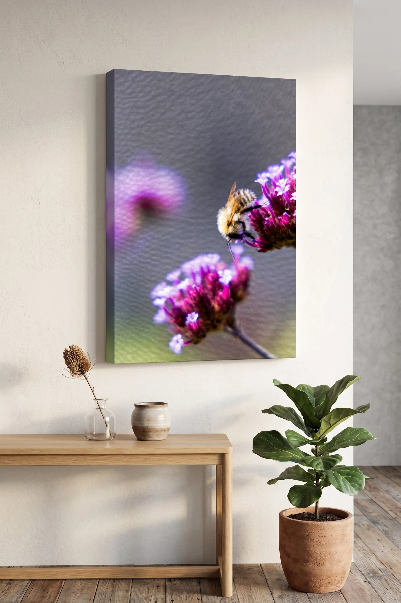 Canvas Bee.jpeg