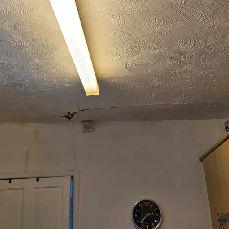 &ldquo;Should be a quick patch job&hellip;&rdquo;

30 minutes later and the whole ceiling&rsquo;s on the floor 😂

How does it go from a crack to a full strip-out that quick 💀

#RenovationLife #ItNeverEnds😂