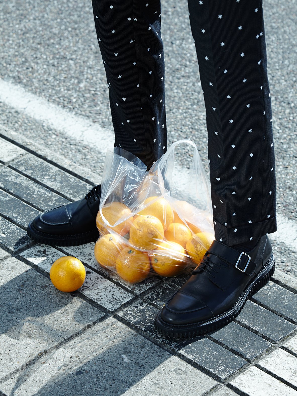 Boy with oranges