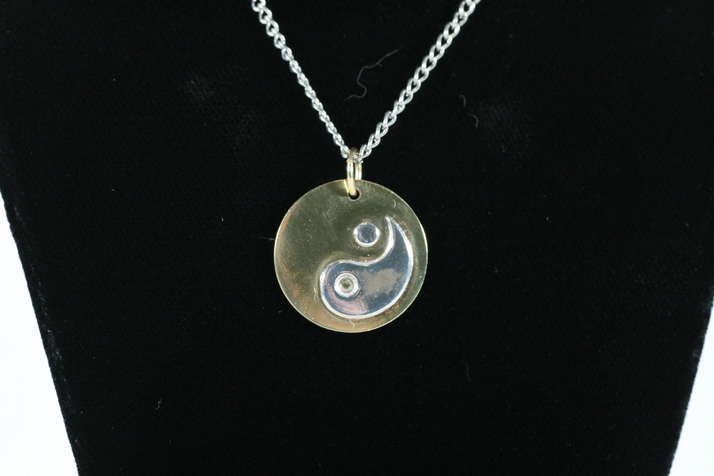 Yin_Yang_Necklace.JPG