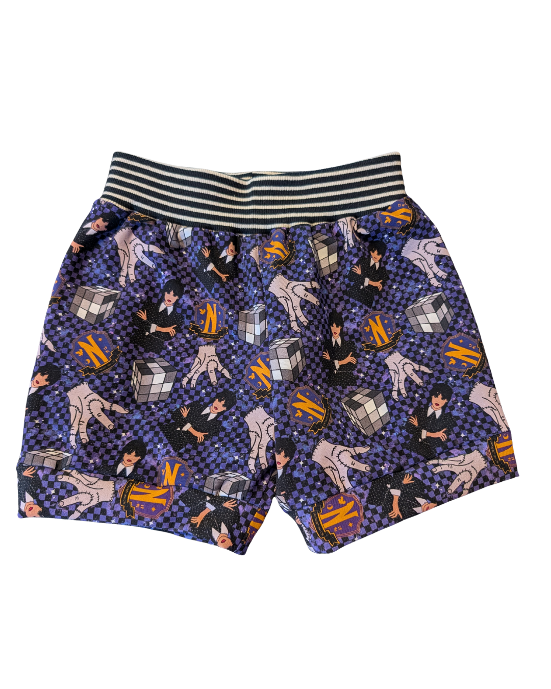 Wednesday Size 6