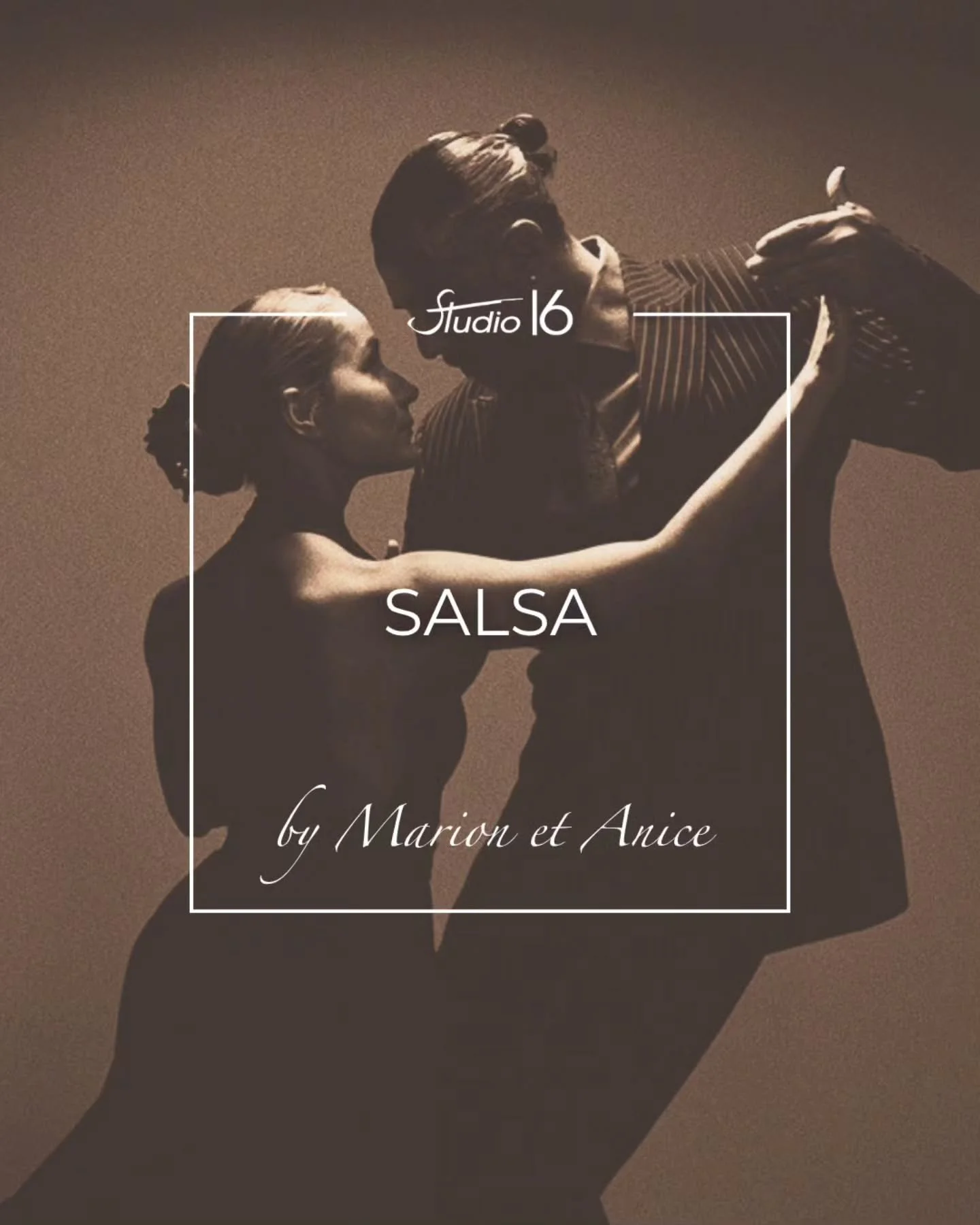 De l&rsquo;&eacute;nergie, du rythme&hellip; et une vraie invitation &agrave; la connexion

Avec Marion &amp; Anice, la salsa prend vie chaque lundi soir.

Entre technique, musicalit&eacute; et plaisir de danser &agrave; deux, les cours deviennent un