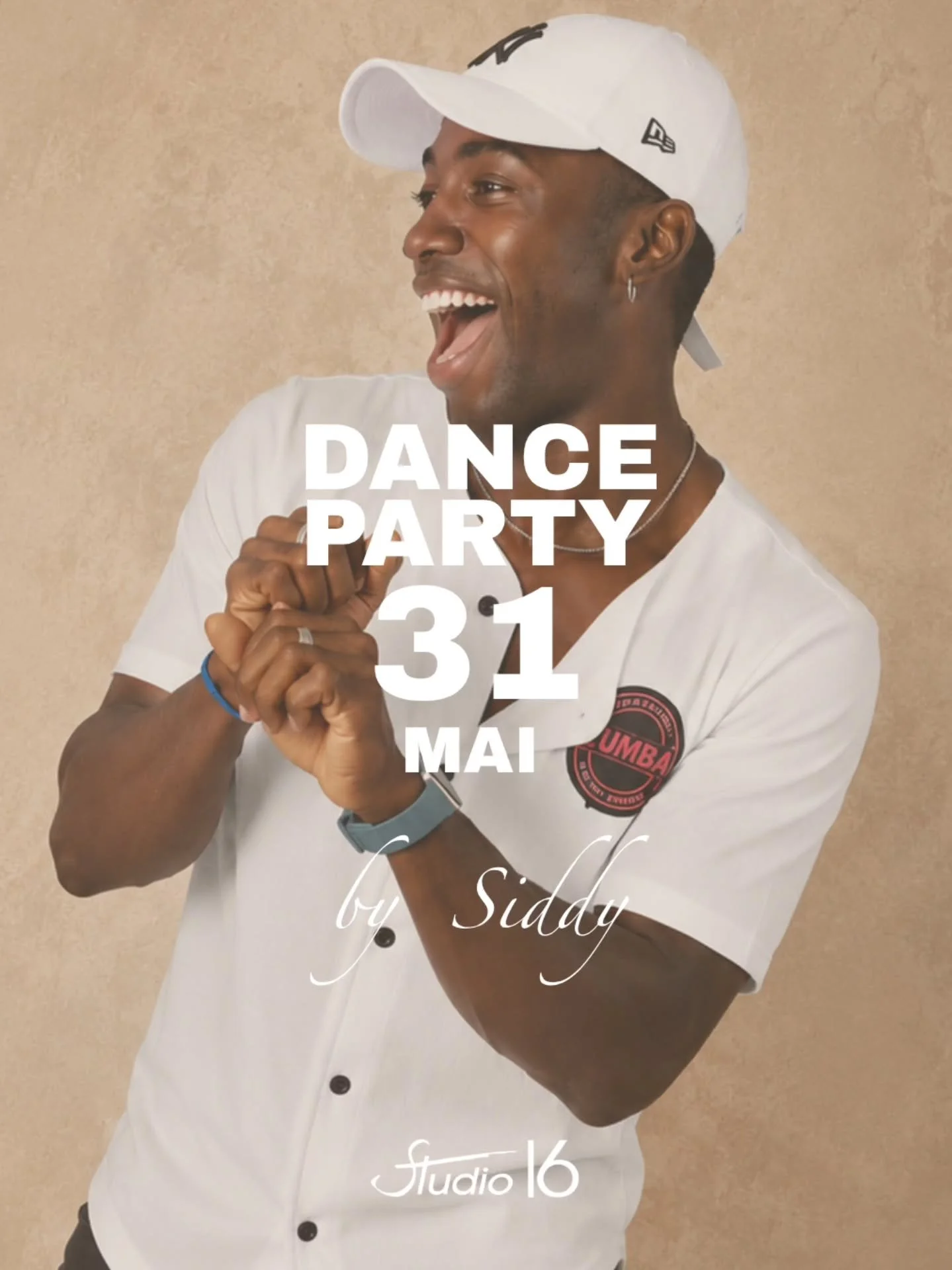 Dance Party Vol. 2 &mdash; Siddy reprend la piste ! 

Siddy revient pour une nouvelle Dance Party Zumba &mdash; 1h30 de danse non stop pour finir le week-end en beaut&eacute;.

Du rythme, de l&rsquo;&eacute;nergie, du soleil et cette ambiance collect