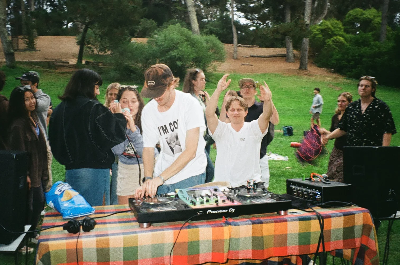 127.jpg