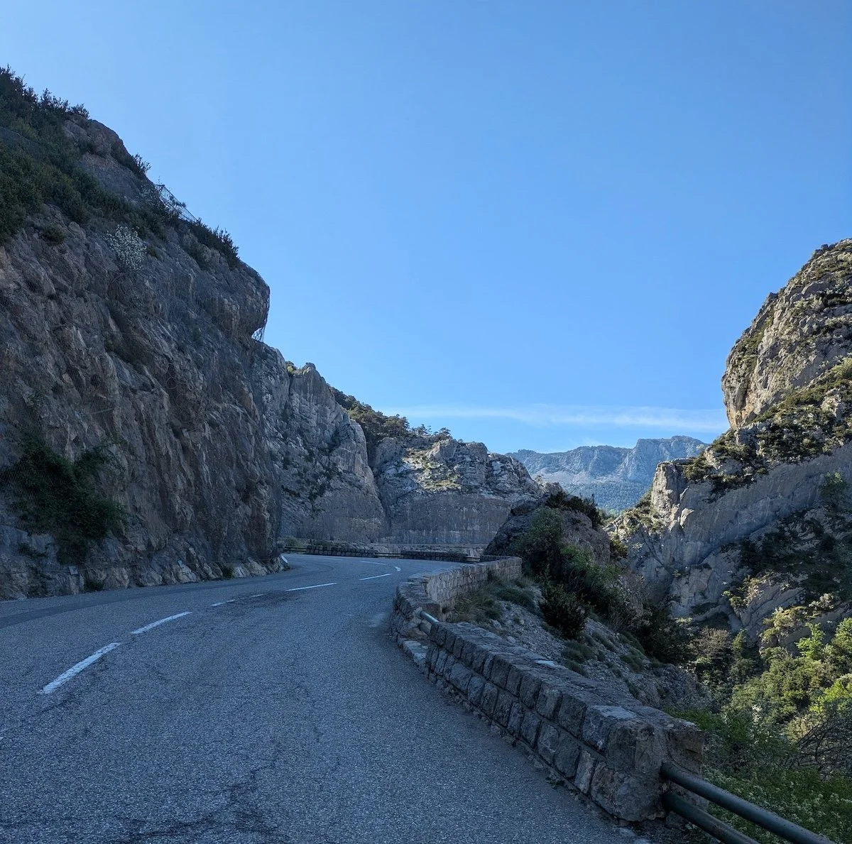 Clue de Taulanne à vélo en bikepacking en Région Sud autour du Verdon