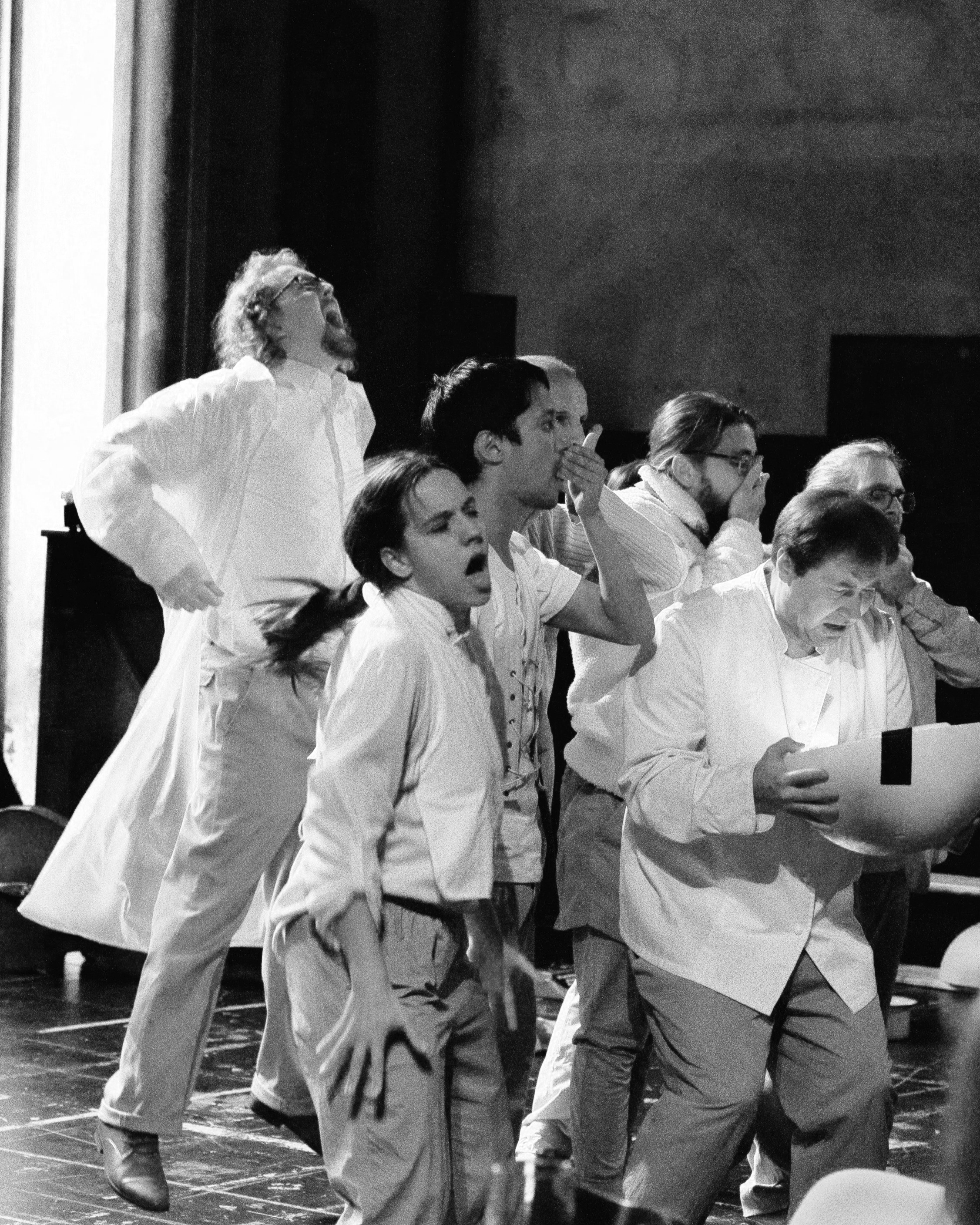 ein chor denkt laut/ thinking out loud with the choir