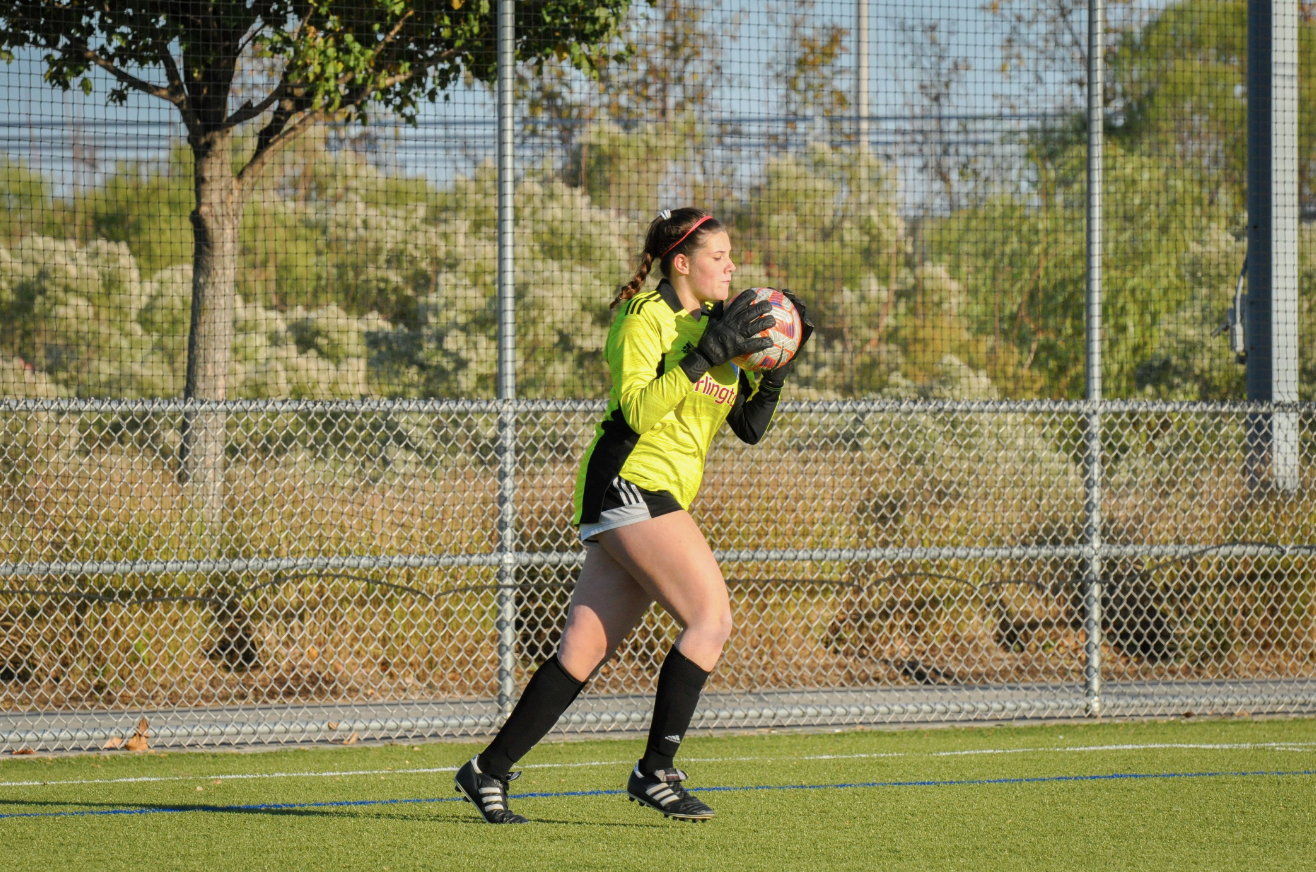 Goalkeeper training and competing in match play
