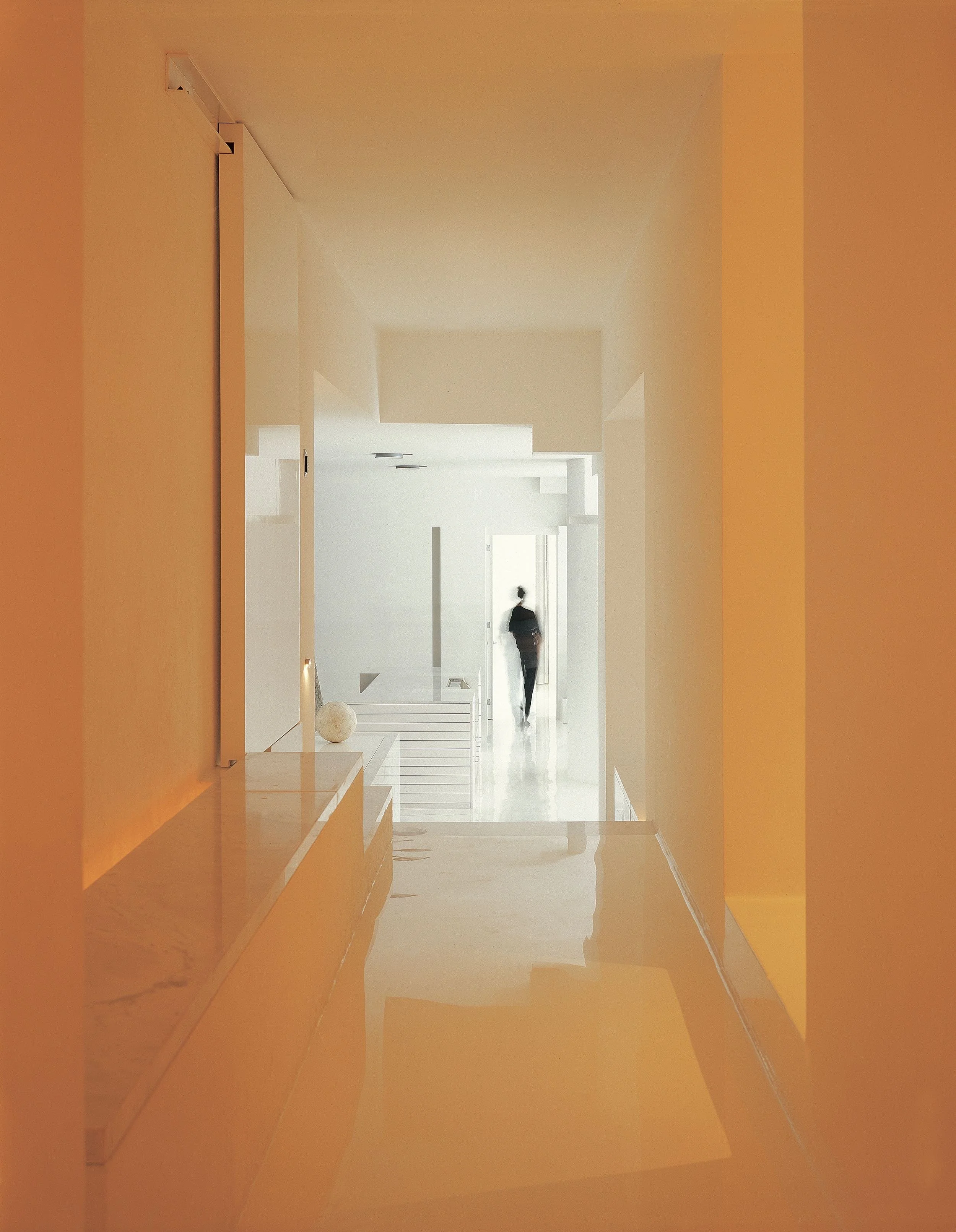 Taller Aragonés Studio: A workspace designed for architectural creation, silence, and the evolution of spatial ideas.