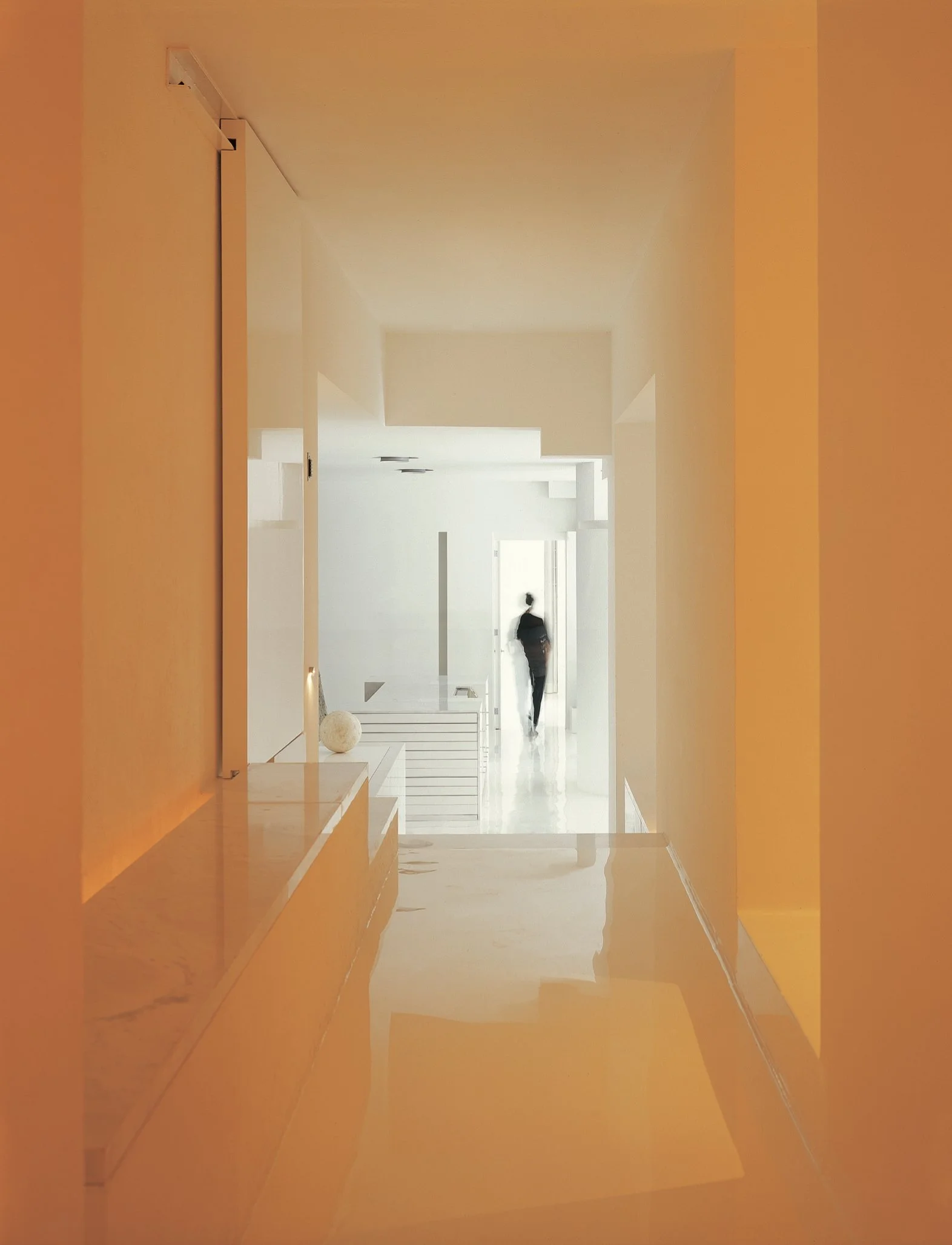 Taller Aragonés Studio: A workspace designed for architectural creation, silence, and the evolution of spatial ideas.