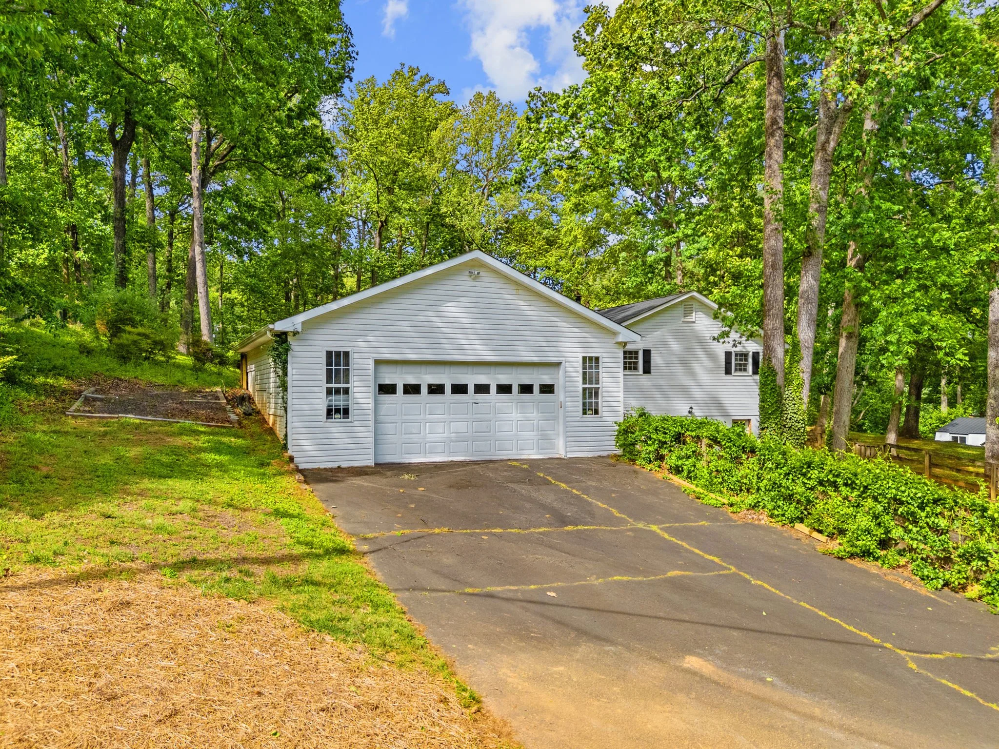 106-web-or-mls-DJI_20260505160947_0126_D 2.jpg