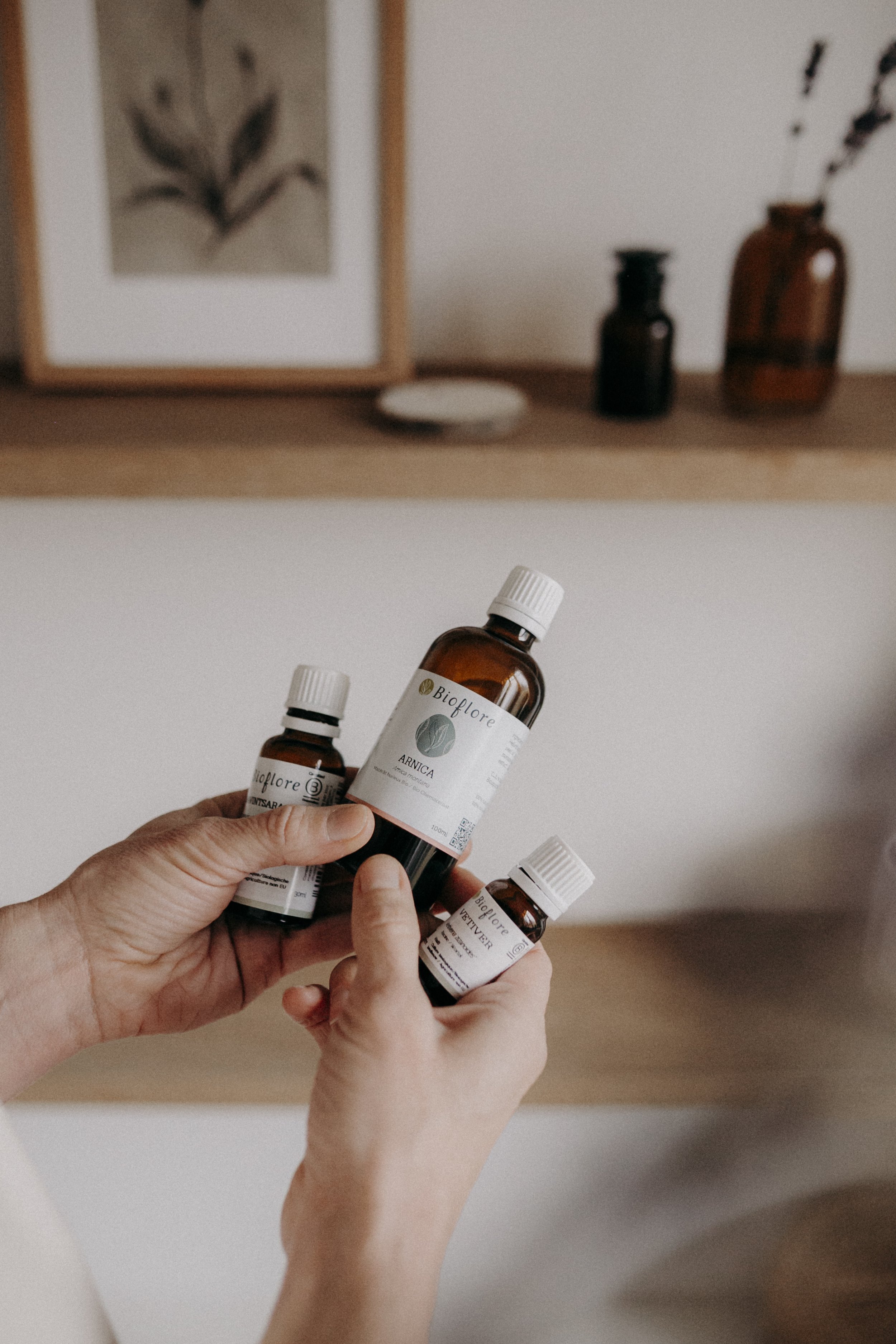 Huiles essentielles utilisées pour les soins d’aromathérapie chez Botanic Flow à Ohey dans le Condroz