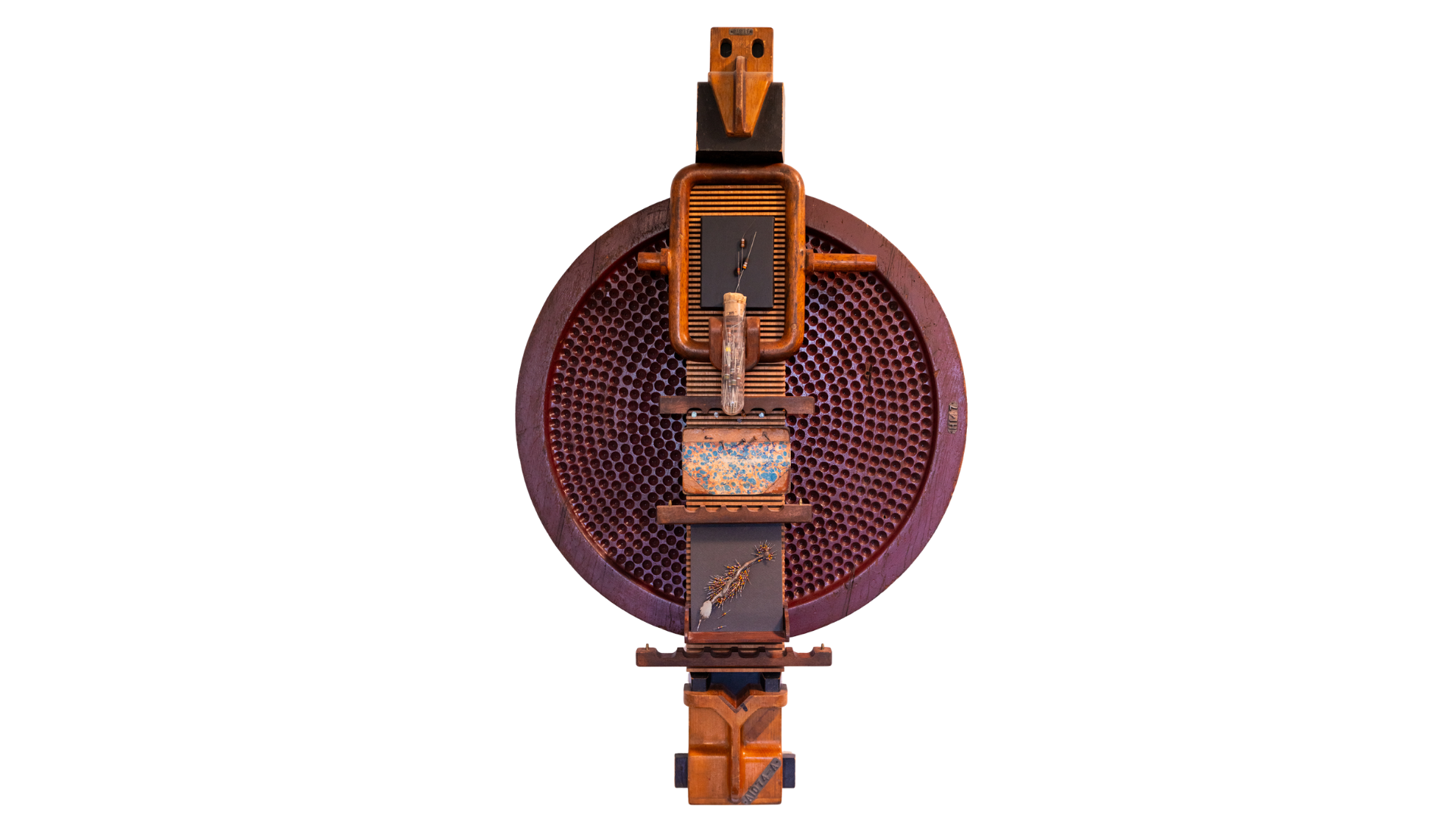 SPECIMEN, ASSEMBLAGE
Steel, wood, found objects • 1987