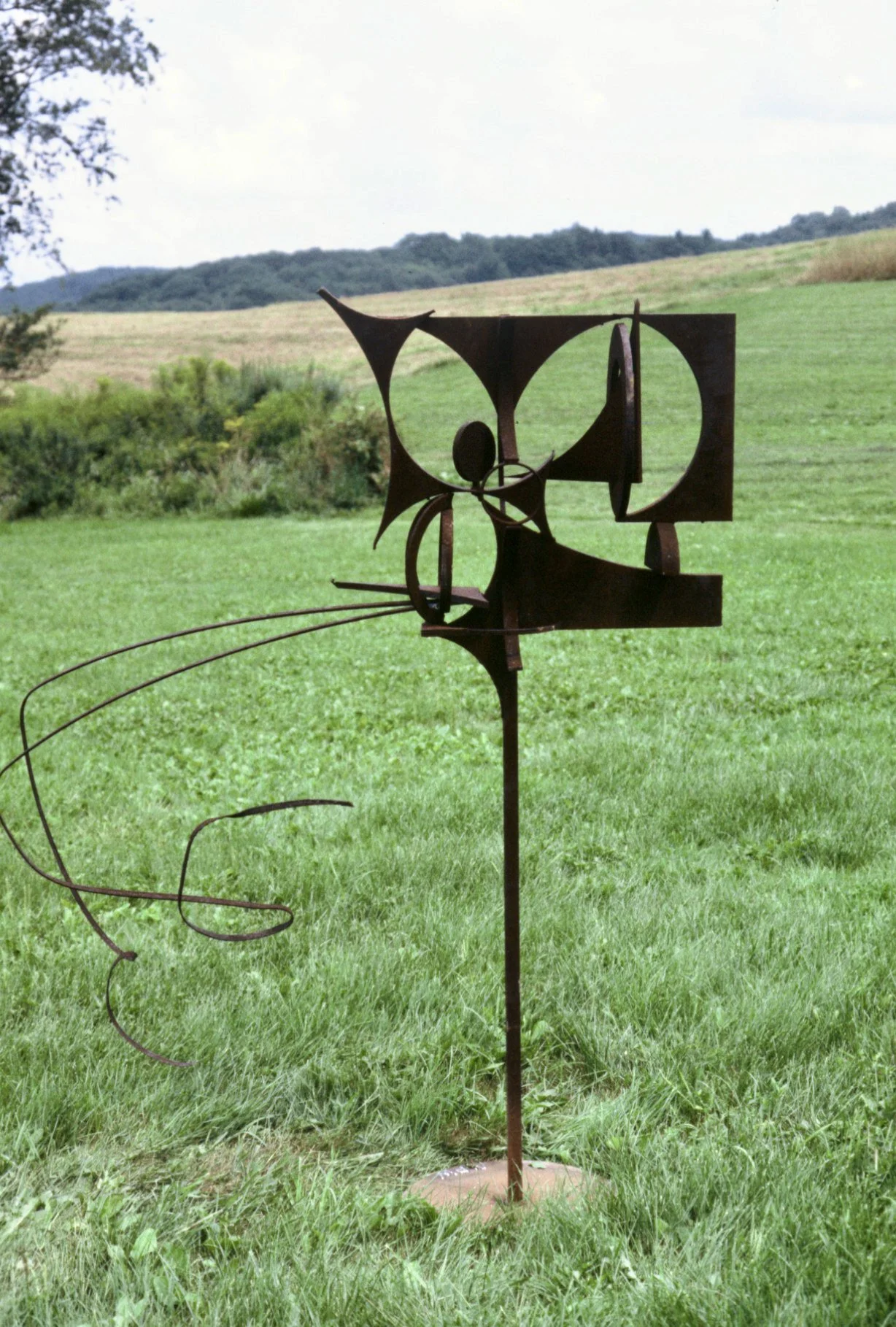 Form Factor - Inspired by the juxtaposition of  geometric  positive and negative spaces._ Welded steel_ 6’ x 8’ x 24” _ 1988 _ (no longer available) 