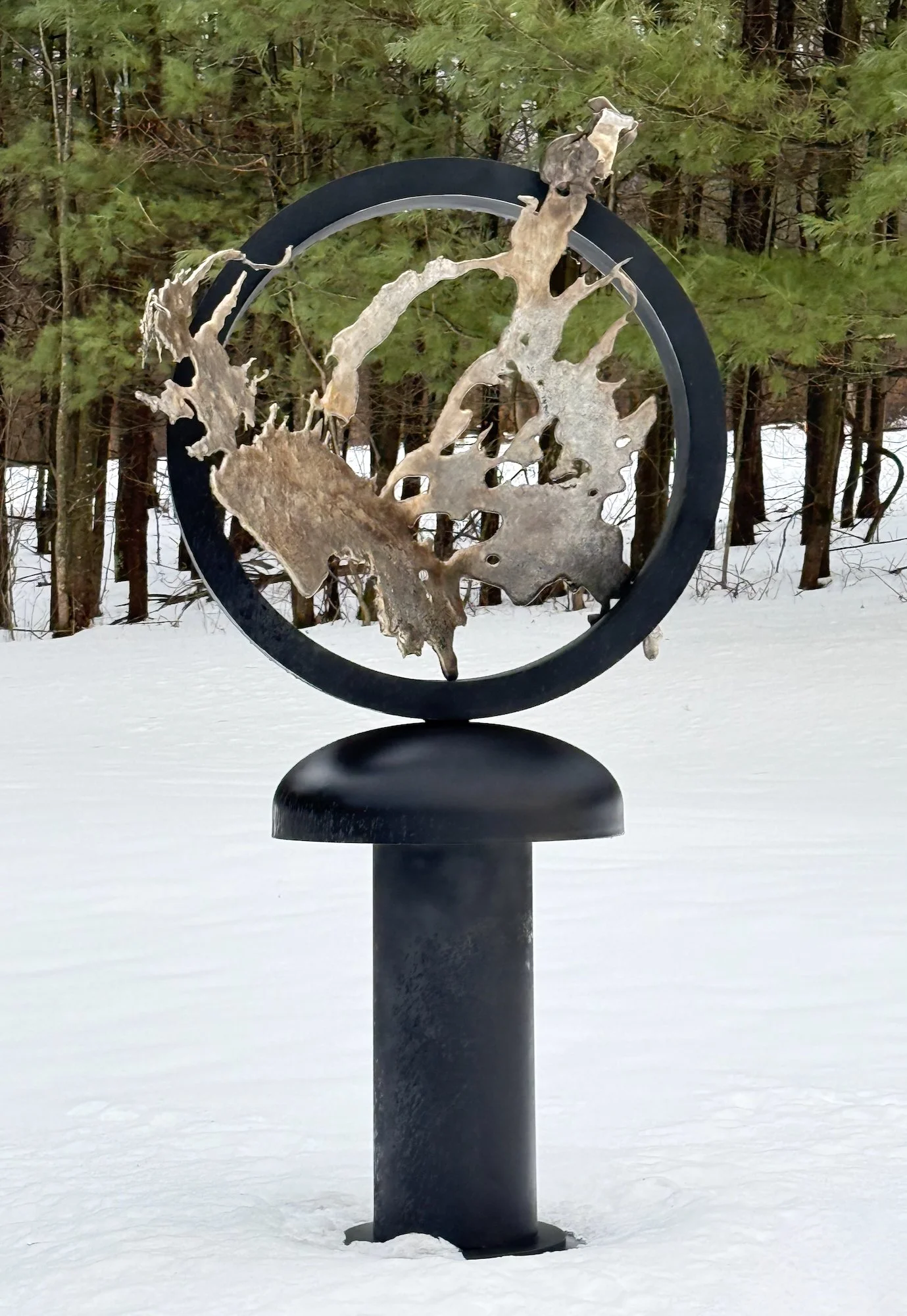 Central Essence - Inspired by the striking, beautiful form at its center, which is crafted from cast stainless steel. Welded steel, cast stainless steel, deconstructed tanks.  7'6" x 4' x 4'.  2009