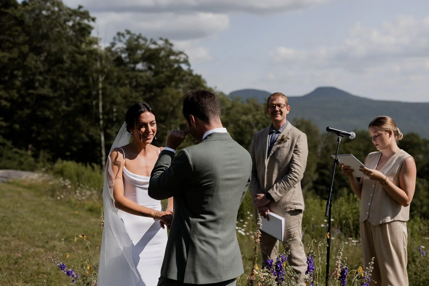 wedding-catskills-dearmountaininn-nyc-chloefayollas-035.jpg