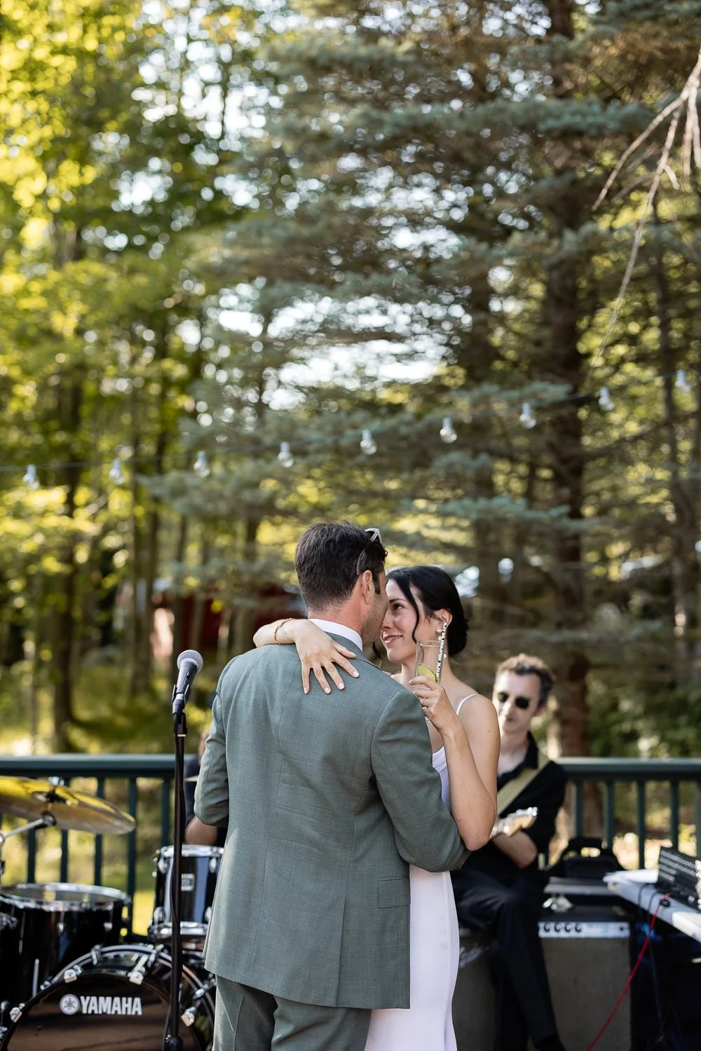 wedding-catskills-dearmountaininn-nyc-chloefayollas-059.jpg