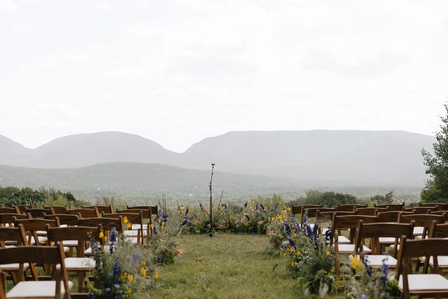 wedding-catskills-dearmountaininn-nyc-chloefayollas-026.jpg