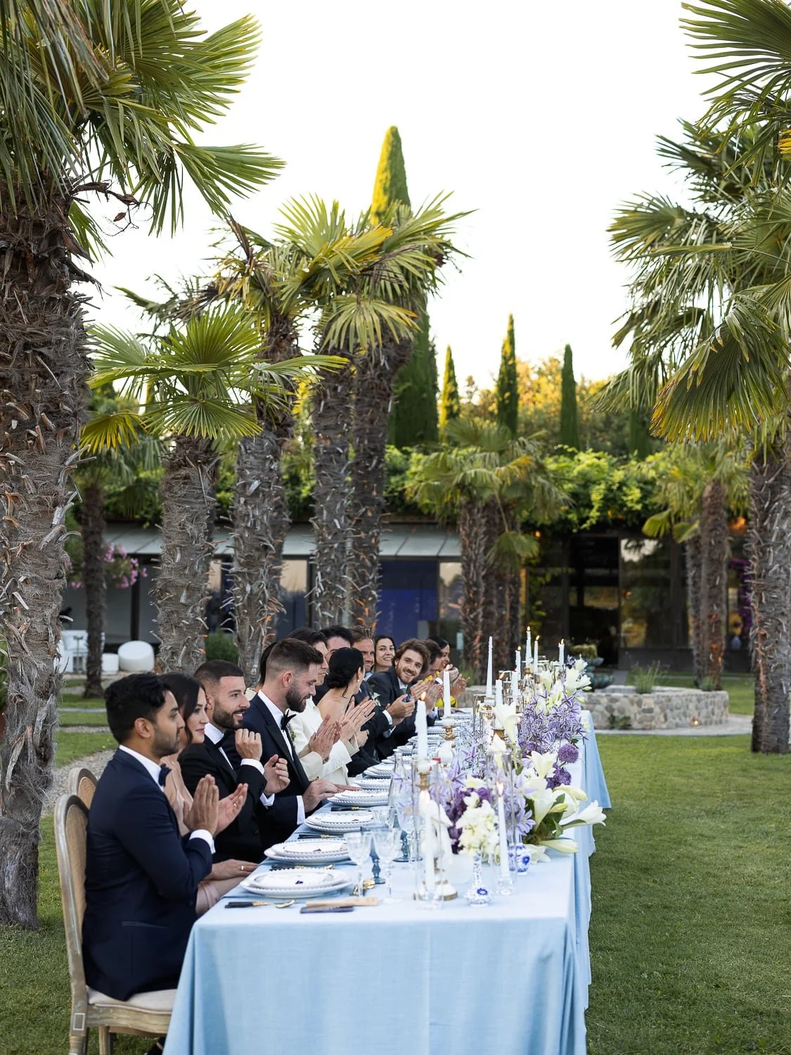 Luxe floral arrangements for an outdoor wedding at Domaine des Andéols.